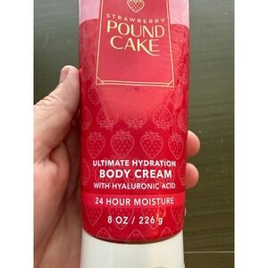 Bath Body Works Strawberry Pound Cake Ultimate Hydration Body Cream 8 oz Used 4x